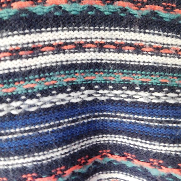 🦔🐾 Multicolor Cropped Sweater Knit 🦔🐾 - Picture 4 of 6